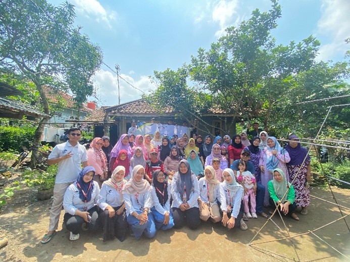 Pelatihan Pembuatan Produk Rumahan “Soto Semarang” bersama Fatayat dan Muslimat Ranting Panulisan